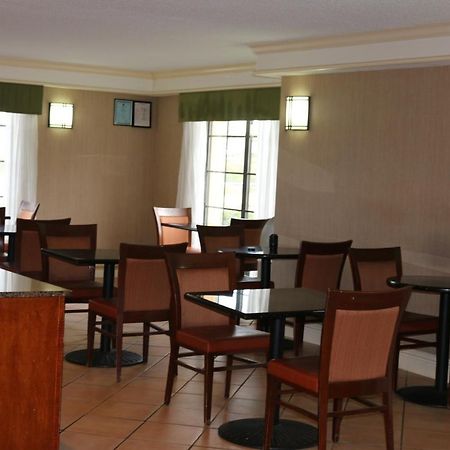 Americas Best Value Inn Монтгомери Экстерьер фото