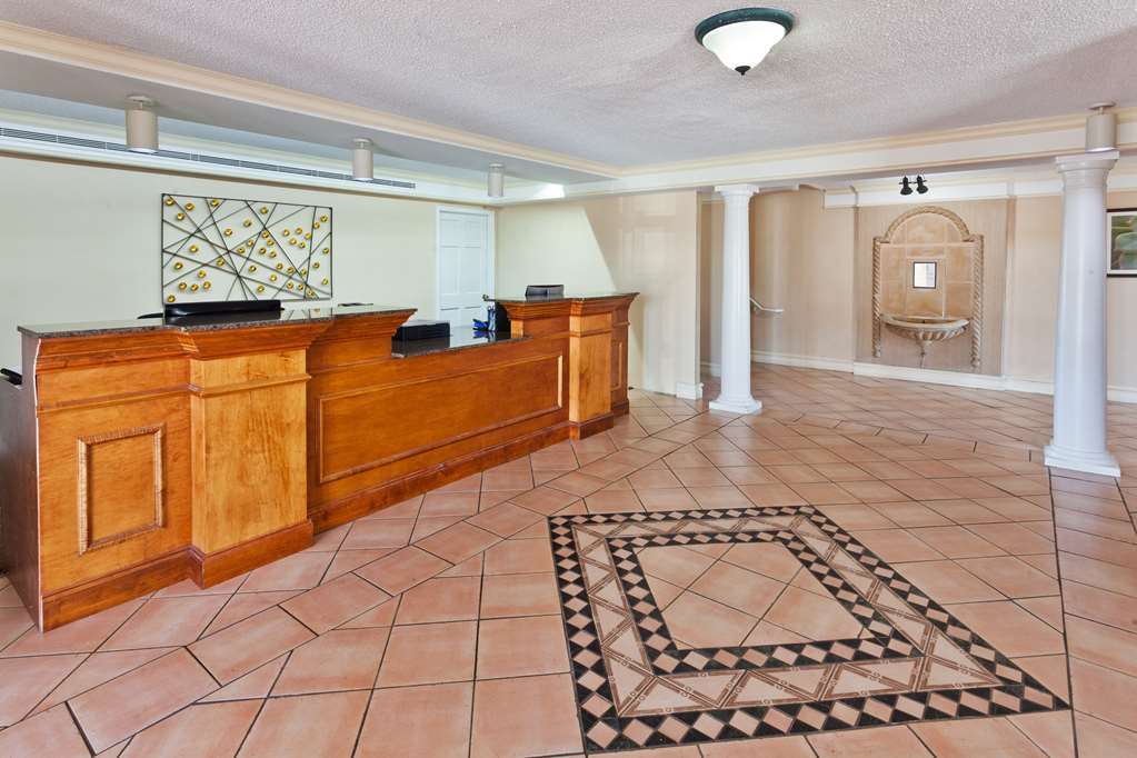 Americas Best Value Inn Монтгомери Интерьер фото